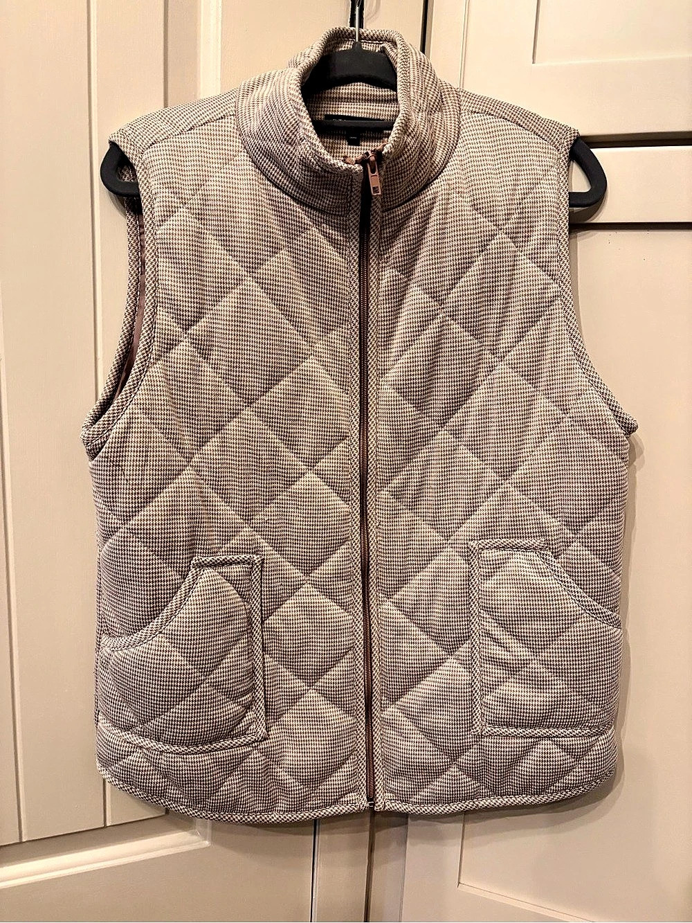 Staccato Quilted Vest Houndstooth in Brown & Cream Size Large